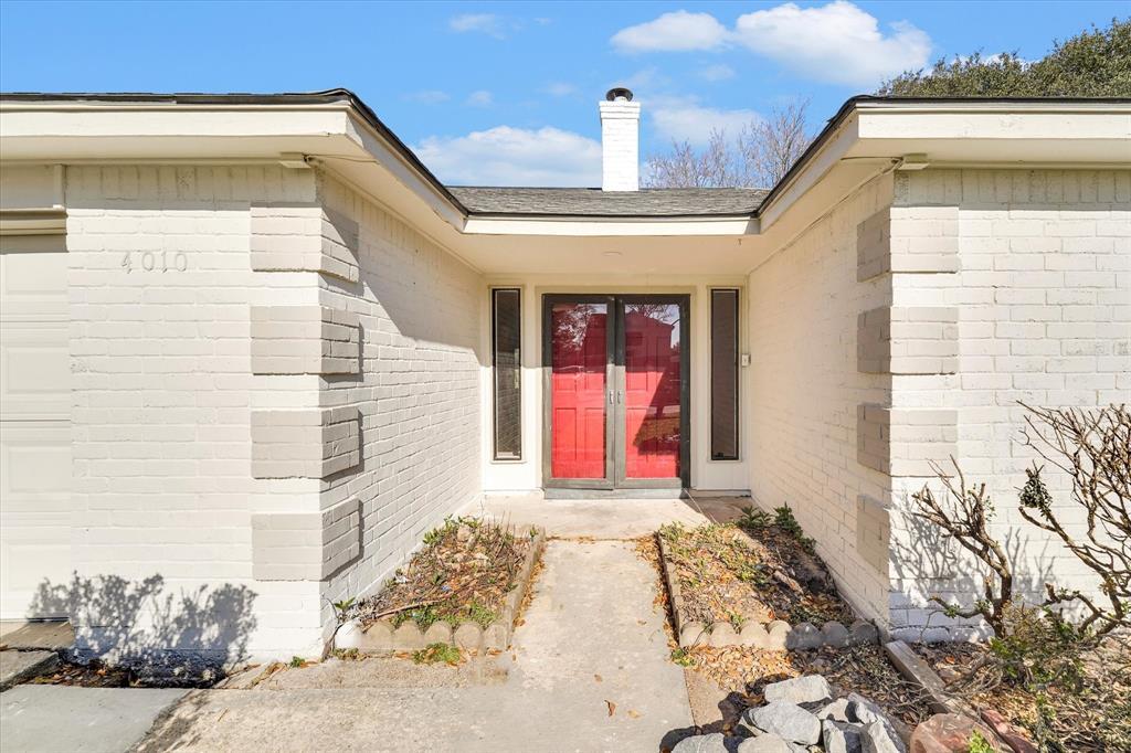 Primary Photo - 4010 Postwood Dr
