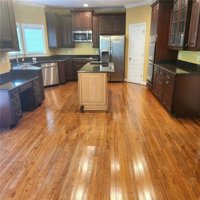 Foto del edificio - 635 Syreeta Ln