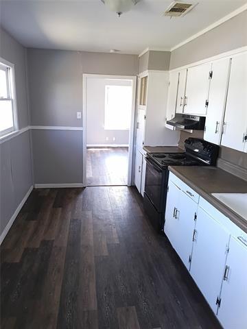 Building Photo - 632 E Sears St