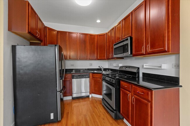 Foto del edificio - 2254 W Adams St