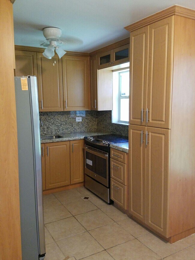 Foto del edificio - 15130 NW 10th Ct
