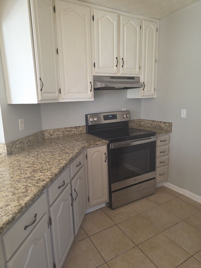 Foto del edificio - 7136 Breckenridge Dr