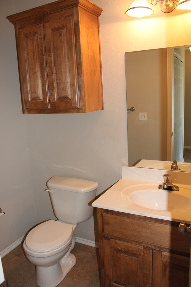 Foto del edificio - 950/952 RC