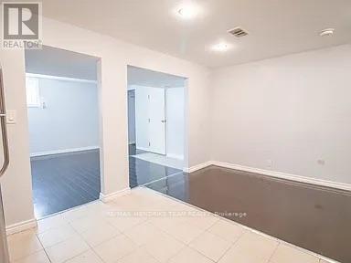 Building Photo - 14 Rendale Ave