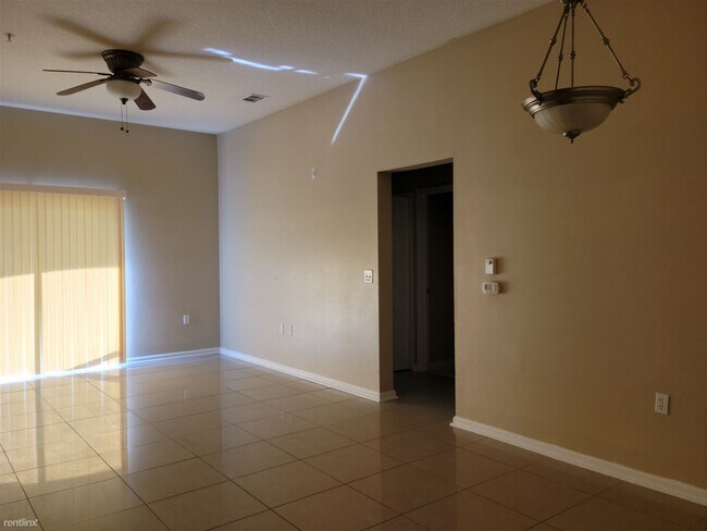 Building Photo - 3 br, 2 bath Condo - Timber Run Condominiums