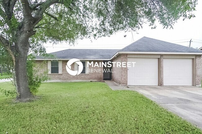 Building Photo - 4 Bedroom Pet-Friendly Home in Missouri City, TX with Main Street Renewal