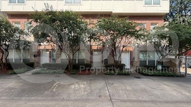Building Photo - 1604 Tribeca Way