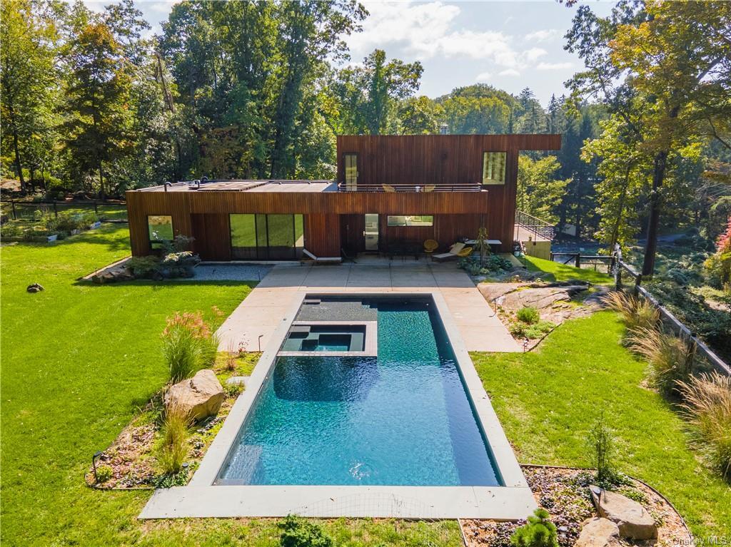 Foto principal - 26 Spice Hill Rd