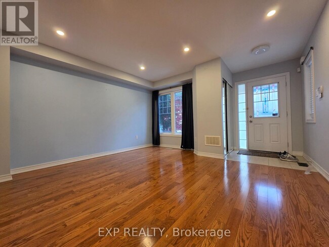 Photo du bâtiment - 11 Winisk St