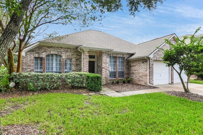 Foto del edificio - 317 Vantage Pointe Cir