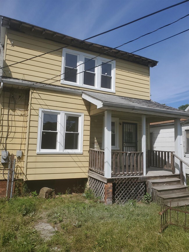 15720 Lawton St, Detroit, MI 48238 House Rental in Detroit, MI