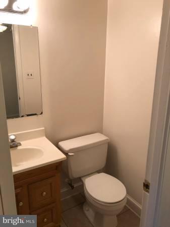 Foto del edificio - 488 Norvelle Ct