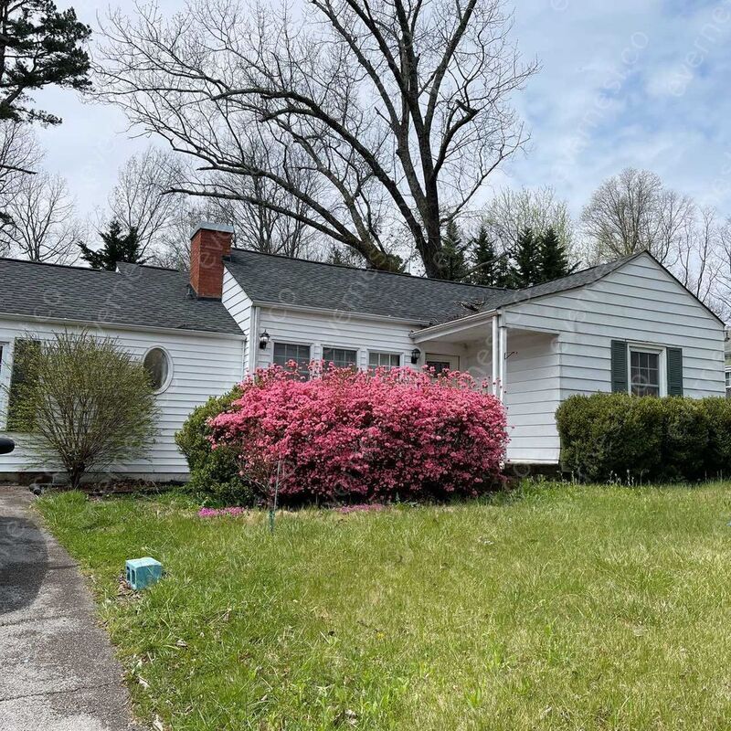 1015 Signal Rd, Signal Mountain, TN 37377 House Rental in Signal Mountain, TN