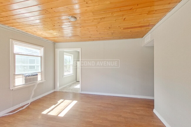 Foto del edificio - 3636 N Whittier Pl