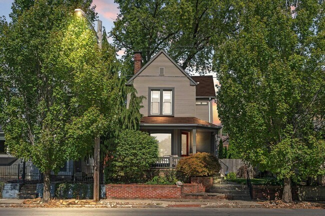 Foto del edificio - 116 Hanford St