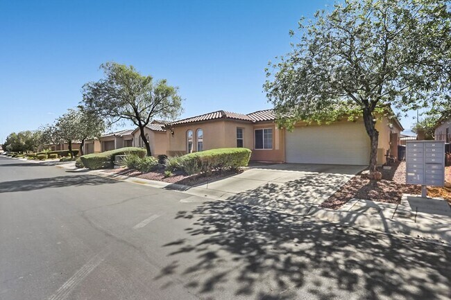 Building Photo - Lovely Northwest Gated Community Home