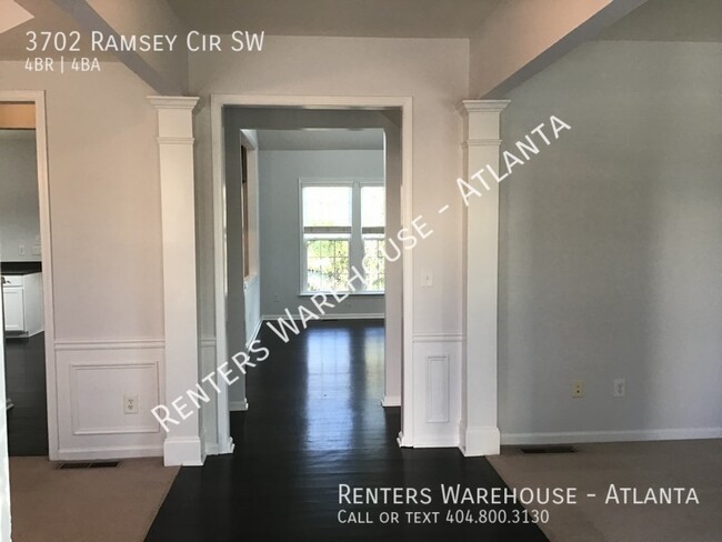 Building Photo - Beautiful and Large 4 Bedroom w/ Finished ...
