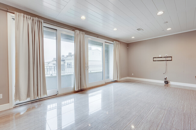 Foto del edificio - 52 Summit Way