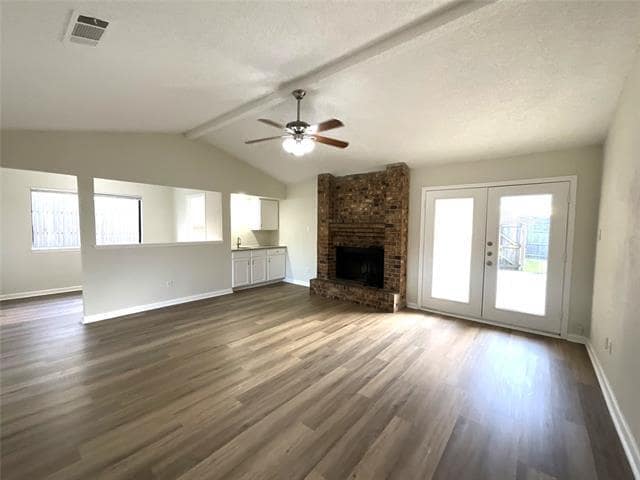 Foto del edificio - 2820 Chisolm Trail