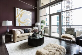 Interior Photo - Mirasol Park Lane