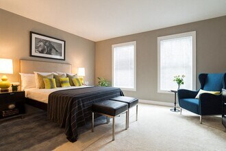 Interior Photo - Mayfair Square