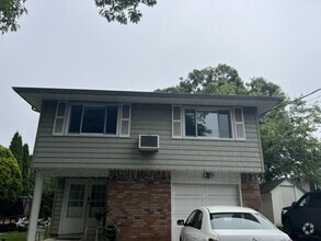 Building Photo - 212 Bellerose Ave