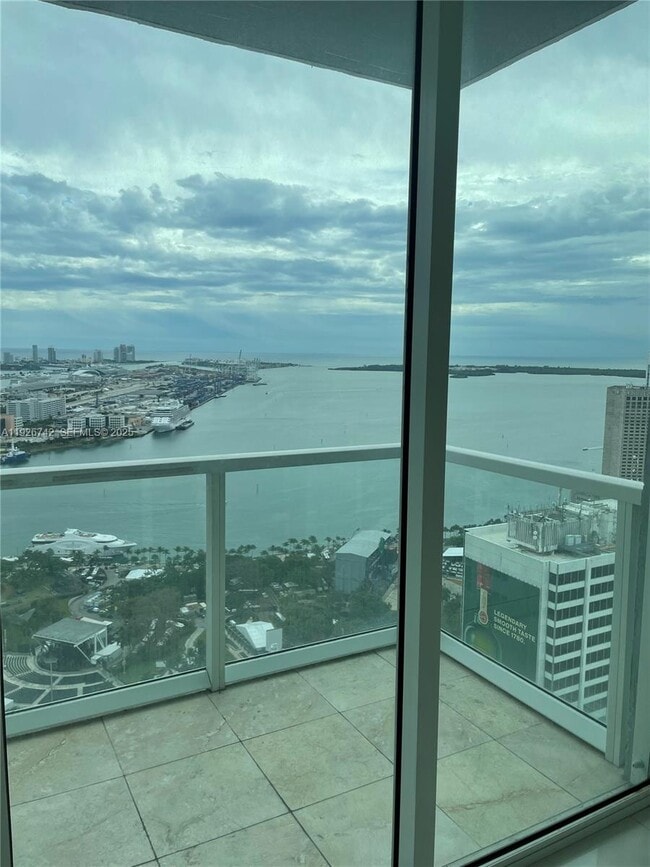 Foto del edificio - 253 NE 2nd St