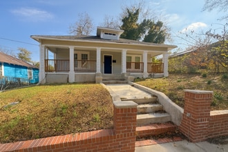 Building Photo - 1278 Jackson St