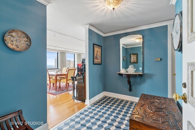 Foto del edificio - 1110 N Lake Shore Dr