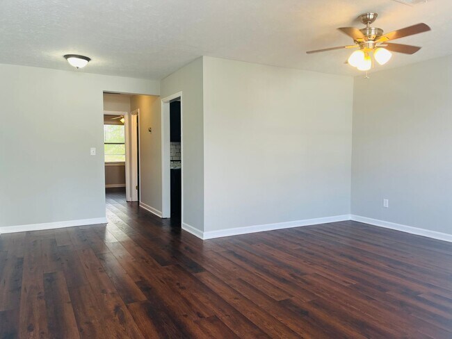 Foto del edificio - Welcome home! 1 bedroom, 1 bathroom condo in the desirable Breezy Pines community of Pine Mountai...