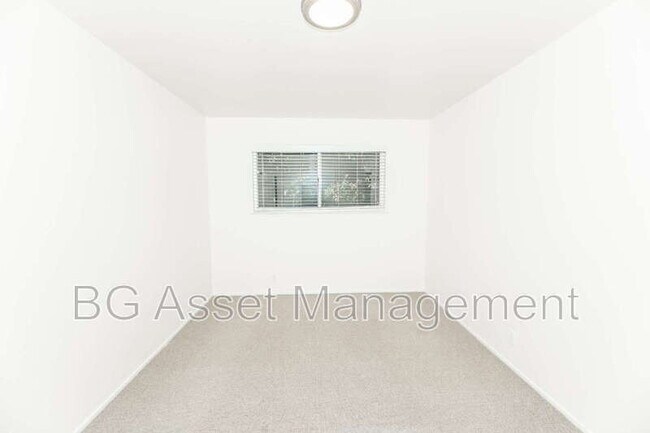 Foto del edificio - 5308 Columbia Ave