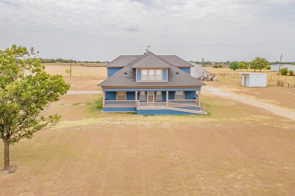 2163 Illinois St, Rhome, TX 76078 House Rental in Rhome, TX