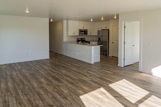 Building Photo - 883 Education St