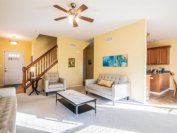 Building Photo - 320 Willott Square Dr