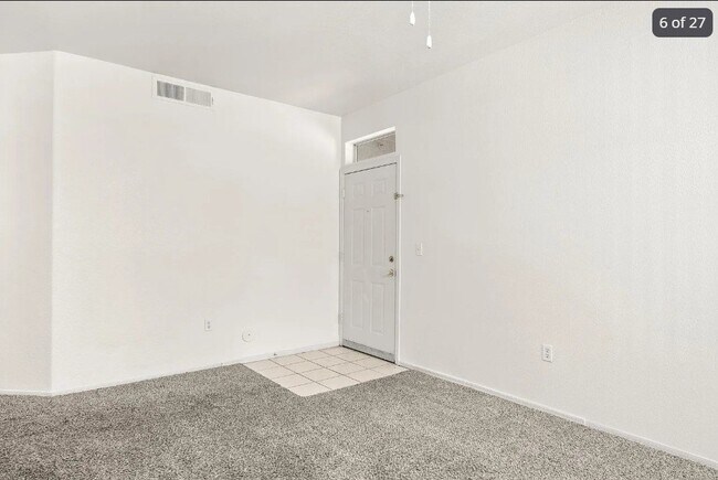 Foto del edificio - 11375 E Sahuaro Dr
