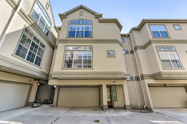 Foto del edificio - 420 Fowler St
