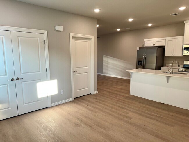 Foto del edificio - 1802 SW Poigai Wy