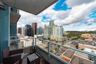 Building Photo - 1080 Park Blvd