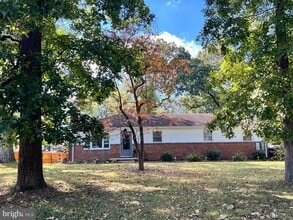 Building Photo - 1551 Deer Park Rd