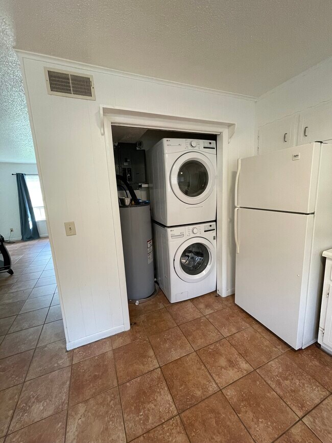 76 Glenbrook Dr Unit A, Trenton, GA 30752 Apartments 76 Glenbrook Dr