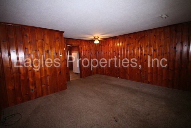 Building Photo - 415 Beech St