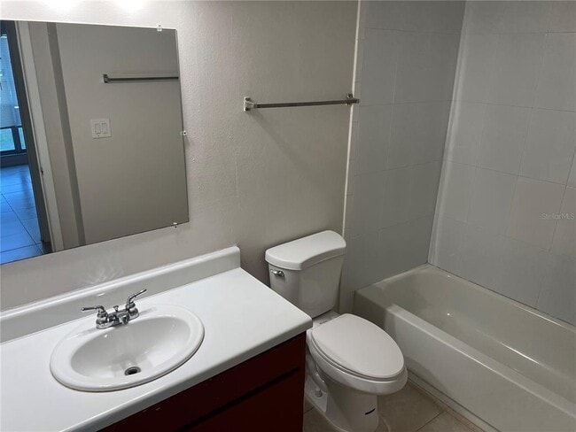 Foto del edificio - 2625 FL-590