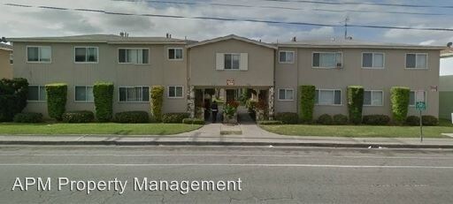 Primary Photo - 1148-1156 W Valencia Dr