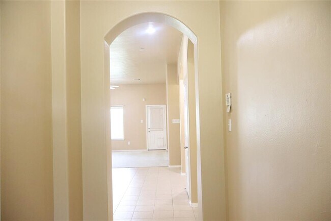 Foto del edificio - 21590 Kings Bend Dr