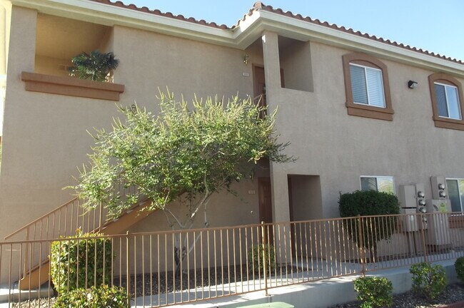 Building Photo - Silverado Ranch Condo