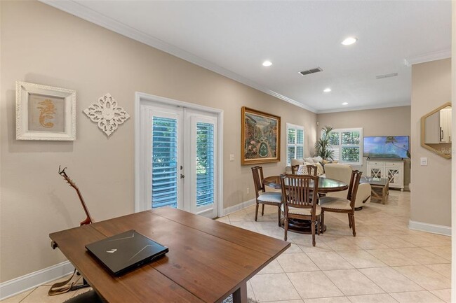 Building Photo - 2238 Hawick Ln