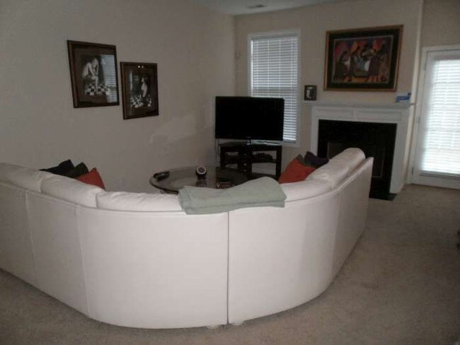 Foto del edificio - 3133  Bernauer