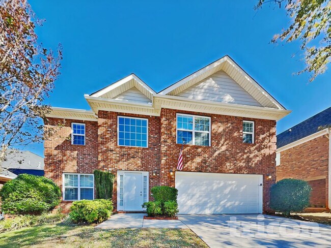 Building Photo - 227 Long Dr