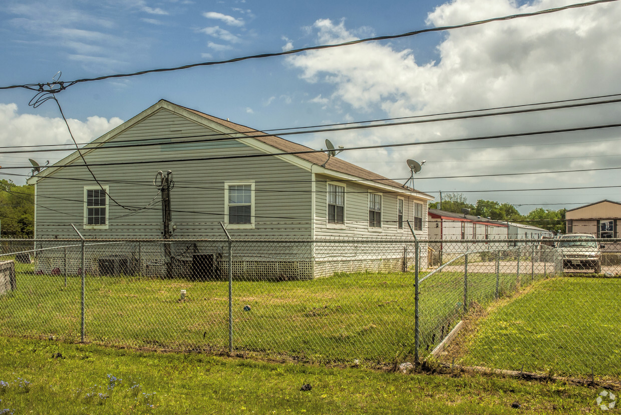 Primary Photo - Ocean Mobile Home Park