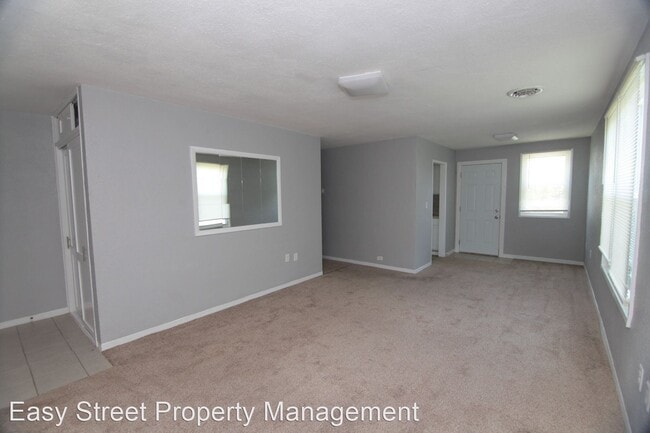 Building Photo - 3 br, 1 bath House - 963 41st St